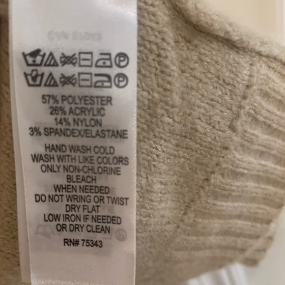 Nicole Miller long sleeve cable knit sweater dress size medium - Picture 4 of 4